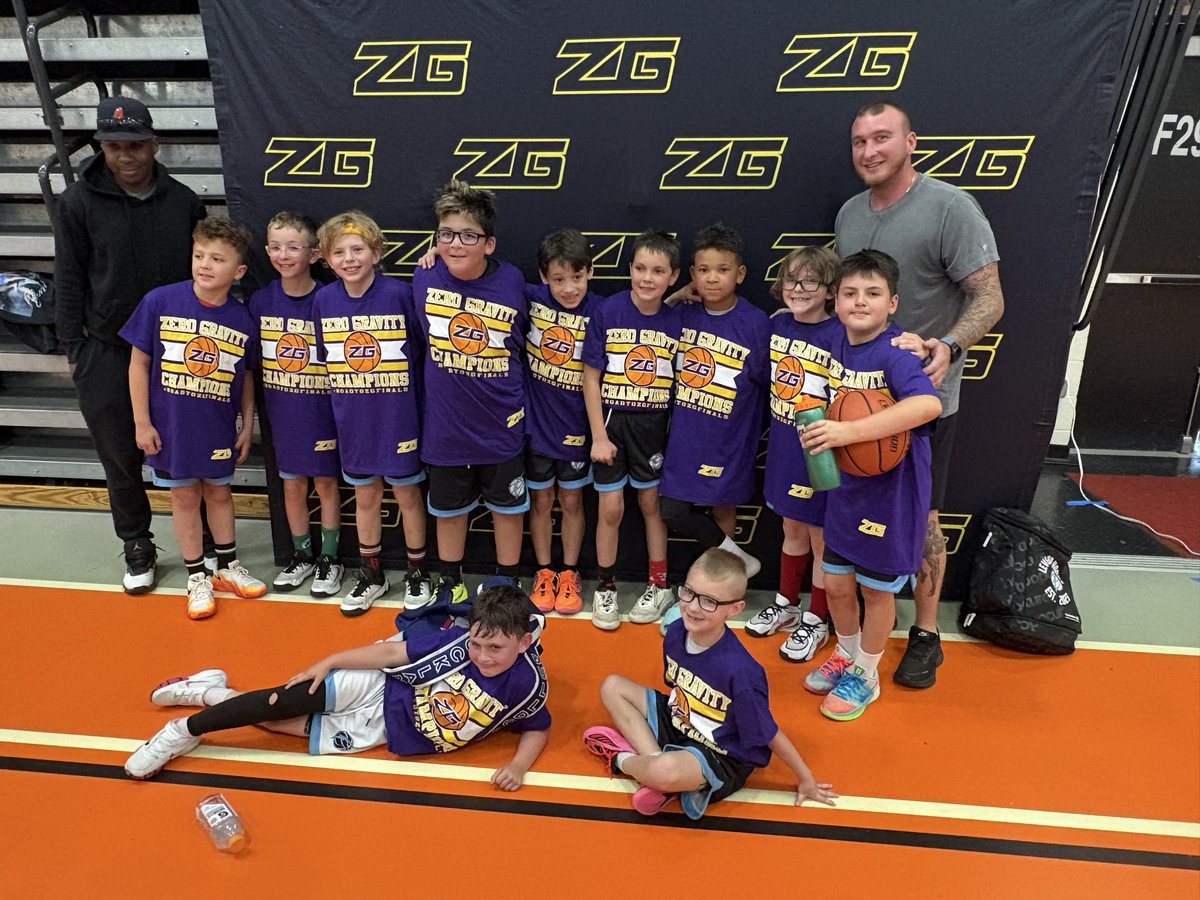 zg_newengland's tweet photo. CONGRATS @levelup_hoops  on a great weekend going undefeated and winning the championship for the boys 3rd grade universal orange division 🔥🏆 https://t.co/UZ5kd73yhe