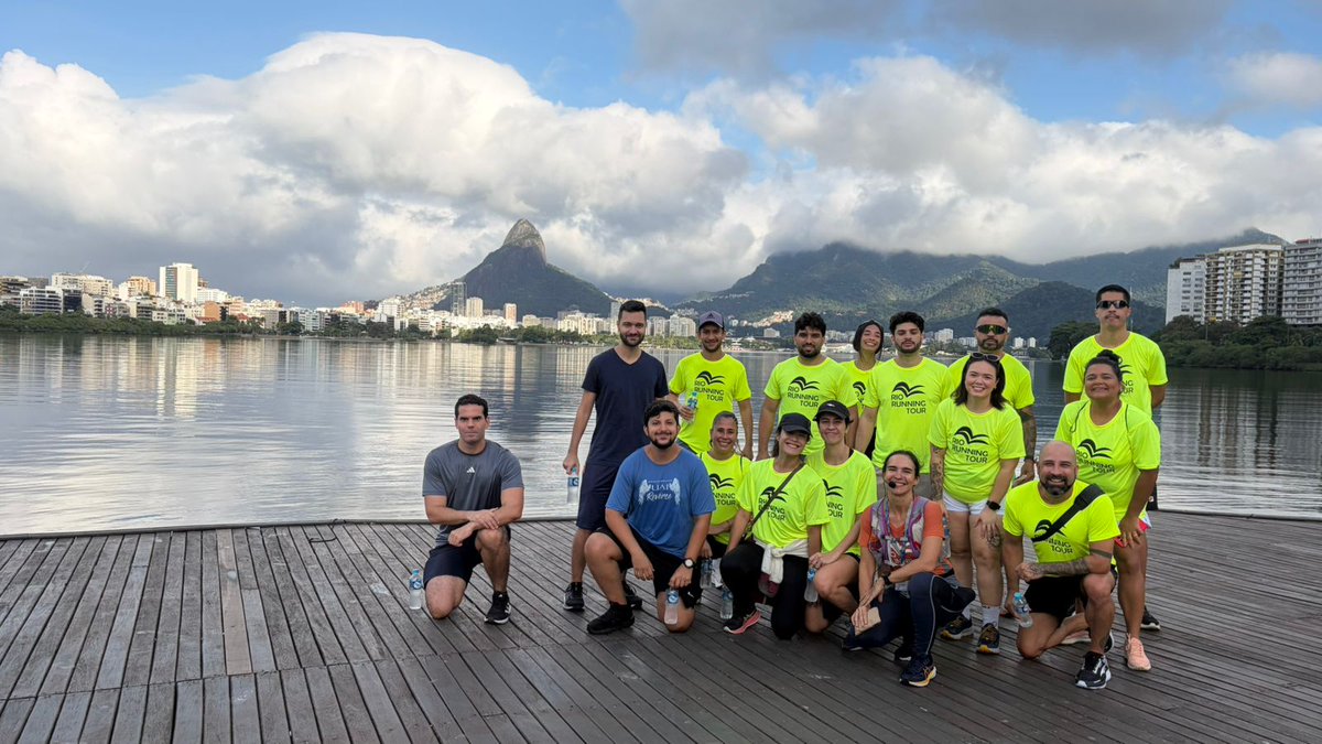 RioRunningTour's tweet photo. Hoje foi dia de Correndo na Lagoa 🌿

🏃 Lagoa Rodrigo de Freitas
🥾 Trilha para os Mirantes do Sacopã e do Urubu
📸 Vistas incríveis da cidade

Muito mais do que uma corrida.
https://t.co/bGu6CAQGXF

#RunExperience https://t.co/NMbBK5WlZk