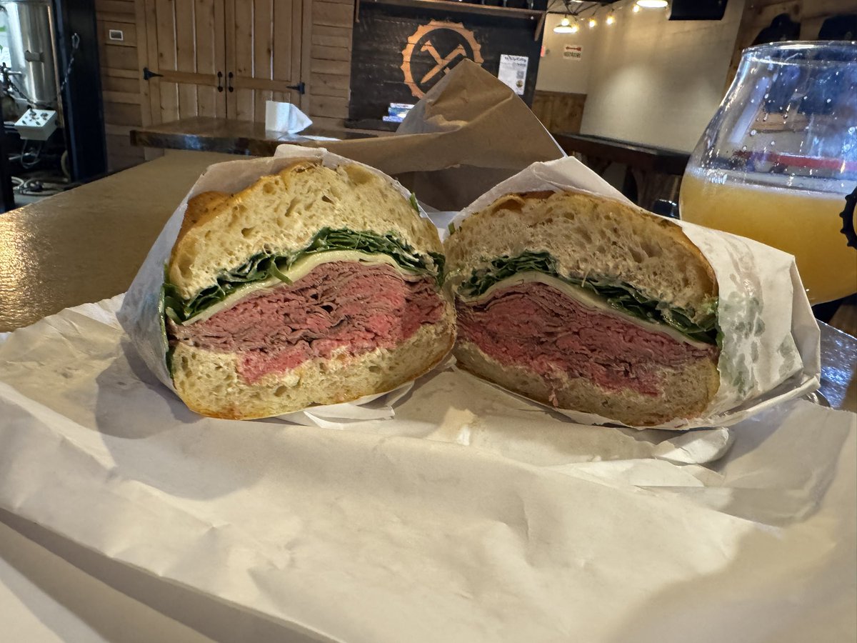 zonehenge's tweet photo. Yardwork and other chores. New food truck at tin with homemade ciabatta had to try and did not disappoint! Beer great as always https://t.co/6g320bnzvx