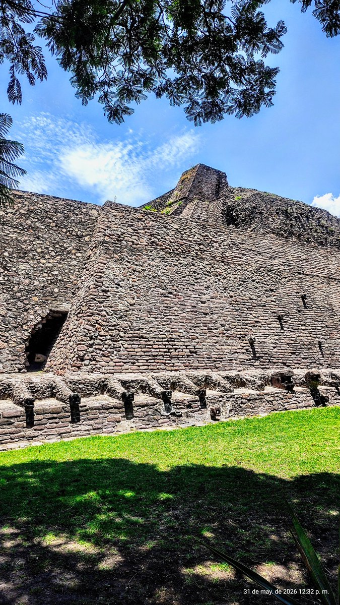 pastoriida's tweet photo. Tenayuca https://t.co/25diIIbNaQ