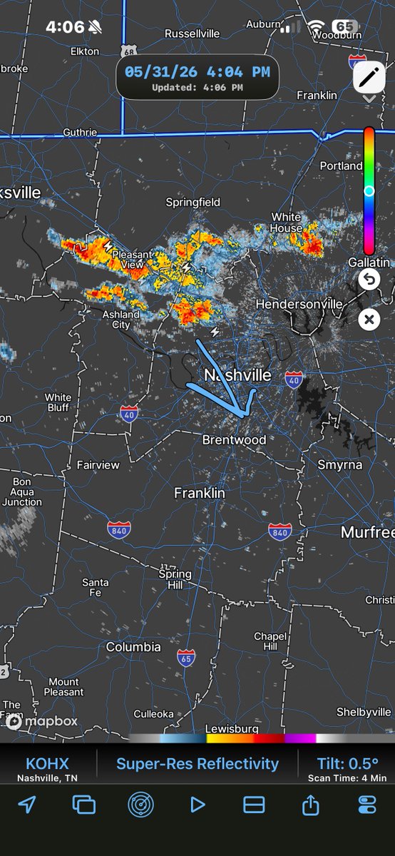 NashSevereWx's tweet photo. The water lottery has begun! First winners are in Joelton. Head inside if you hear thunder, especially if you’re out on area lakes. 4:07 pm https://t.co/QqsAxKPz2J