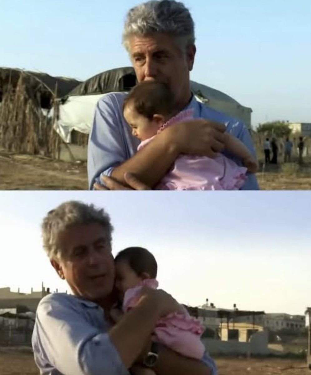 landpalestine's tweet photo. Anthony Bourdain during his trip
to Palestine (2013), from his series
"Anthony Bourdain: Parts Unknown" https://t.co/F1XDoFzInT