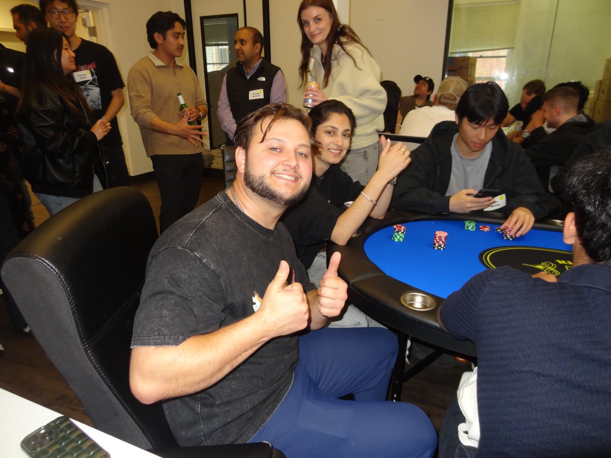 UseCorgi's tweet photo. So much fun hosting a poker night with our friends @SignalFire, packed with founders and operators from the ecosystem.

Reminder that we have a space in the heart of SF for community events like this. The whole point is creating room for people to meet and for serendipity to do its thing.