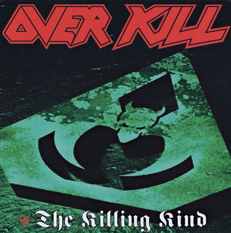 Katvblu2fk's tweet photo. 今日はこれ聴いて行こう🚗
速いだけがOverkillだと思っていた頃、この一枚は素通りしていた。
今思うと、グルーヴで聴かせる作りがちょうどいい。「Bold Face Pagan Stomp」の腰の据わったうねりは、当時より今の耳に馴染む。スラッシュが重心を下げた瞬間の記録。1996年
#Overkill https://t.co/peHOHa5pFl