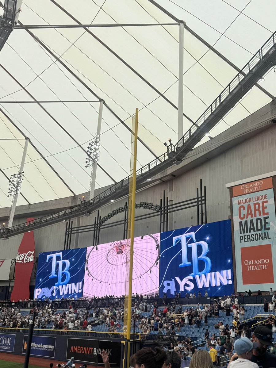 unhingederaa's tweet photo. rays baseball day!! <3333 https://t.co/1JTyAca9Kf