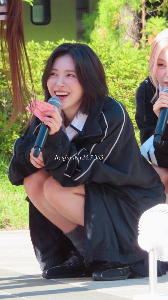 rj417itzy's tweet photo. 20260530미팬
#류진 #Ryujin #lia #ITZY https://t.co/yqO3AdI7lu