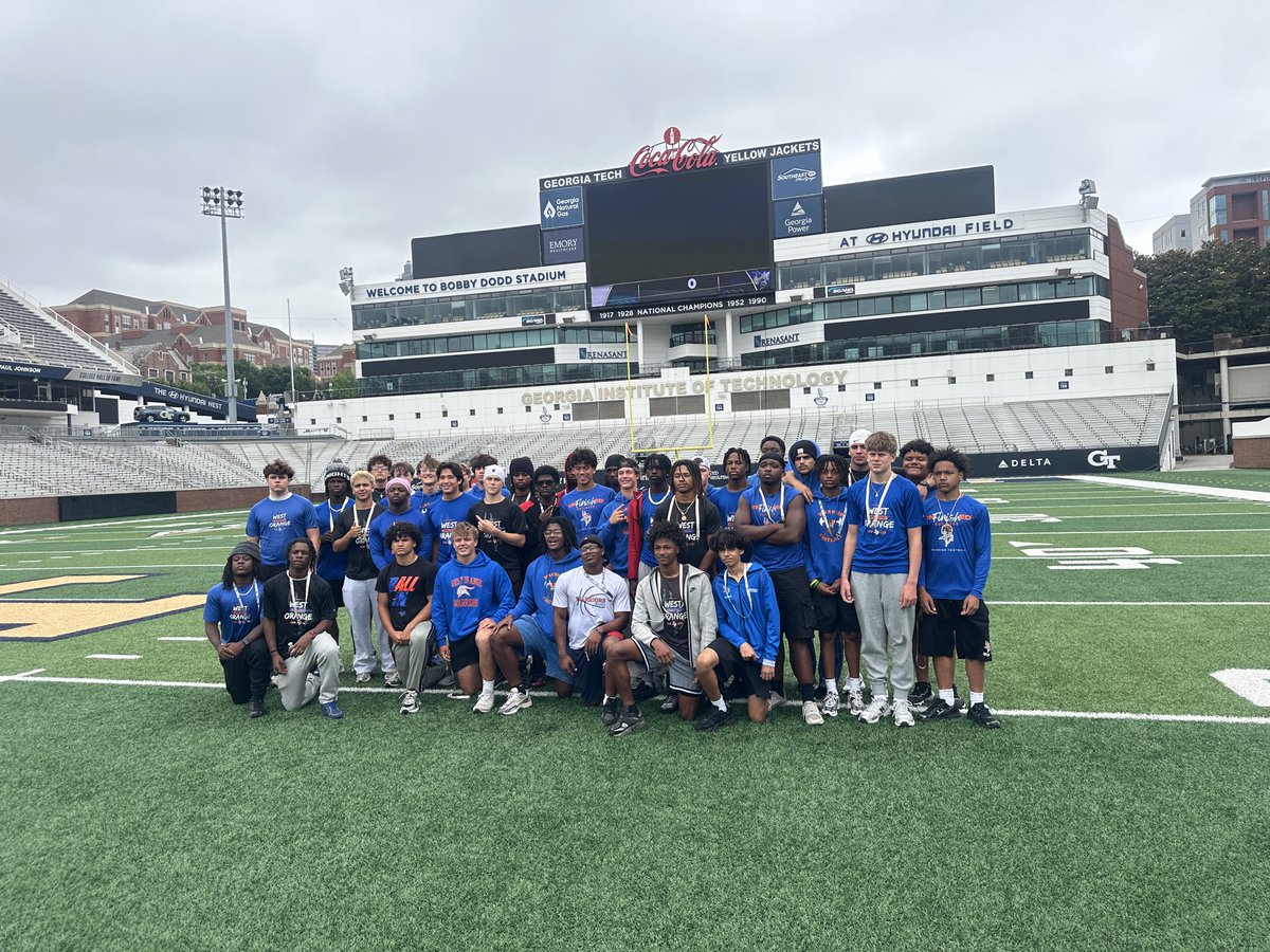 WestOrangeFB1's tweet photo. Thank you to @CoachTimSalem for giving us the @GeorgiaTechFB tour! Amazing facilities and rich history!
#Valhalla #TogetherWeSwarn https://t.co/jRHHt6q1VR