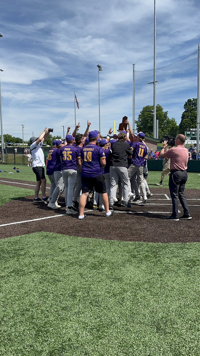 JWeberSports's tweet photo. Campbell County is your 10th Region baseball champions https://t.co/bKjcJJXJ54