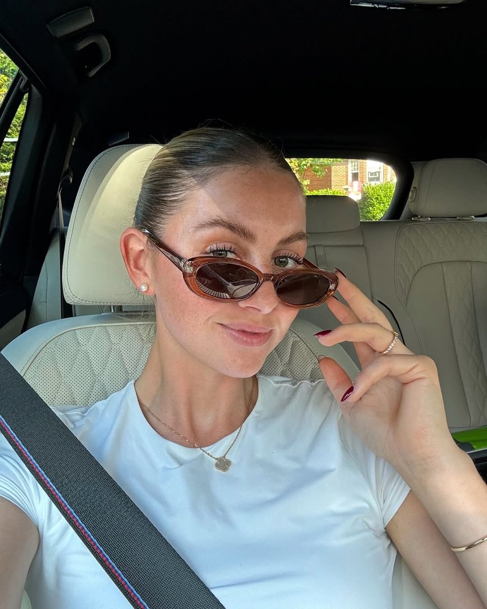 Olivia Cowan tweet media