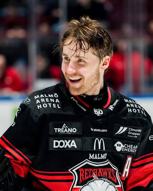 j_rasmusson's tweet photo. Och stort grattis till Janne och Finland till VM-guldet 🇫🇮🇫🇮🇫🇮🎉 #MIFse https://t.co/Y1JRIN2xKk