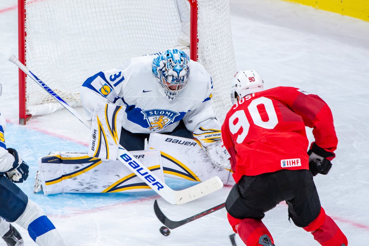 brooksbratten's tweet photo. #Preds goaltender Justus Annunen puts forth a 19-save shutout as Finland wins Gold at the #MensWorlds with a 1-0 overtime victory. Roman Josi and Switzerland settle for silver. https://t.co/rWQu8PmNxv