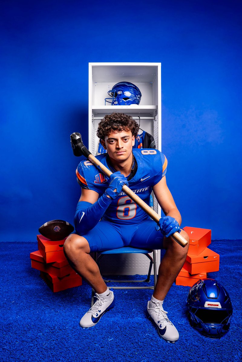 jagioane_'s tweet photo. Orange & Blue??👀🟠🔵 #OV #BleedBlue @BroncoSports @BroncoSportsFB 

@BoiseState @Coach_SD @coachfrankmaile @JabrilFrazier @DwashBSU @CoachChinander @CoachCollins46 @StilesSatterlee @OremFBOfficial @CoachAndyStokes @BrandonHuffman @BlairAngulo @Andy_Pham1 @adamgorney @CriddleBenjamin @ChadSimmons_ @GregBiggins @Rivals @On3 @247Sports @247recruiting @UCReport @BeehiveBuzz_ @PrepRedzone @PrepRedzoneUT @SlingintheP @All_Poly_Sports @polynesiabowl @ballersinutah @OFFA_Academy