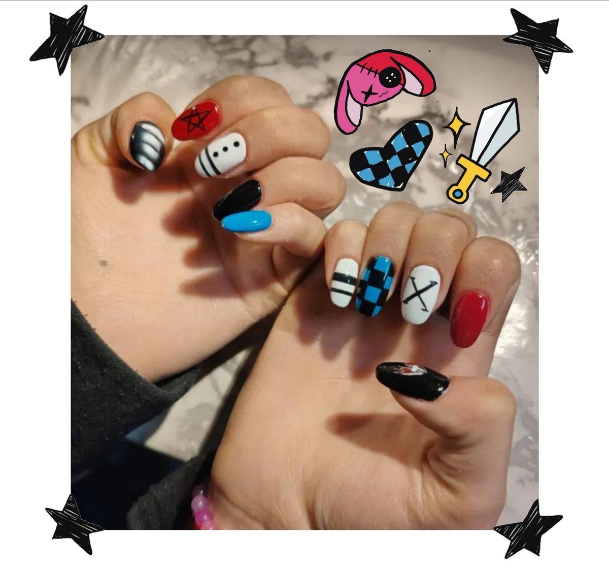 smilingxmgc's tweet photo. Cool Sidequest nail design by szonjaaa_28 IG ⚔️ 💙🖤🤍❤️

(she let me share these <3
I made the background)

@5SOS @Michael5SOS @Ashton5SOS @Calum5SOS @Luke5SOS @crystalleigh @mcsuckshq

#MichaelClifford  #MichaelCliffordSidequest #AmICoolEnough https://t.co/7EMurkEuAa