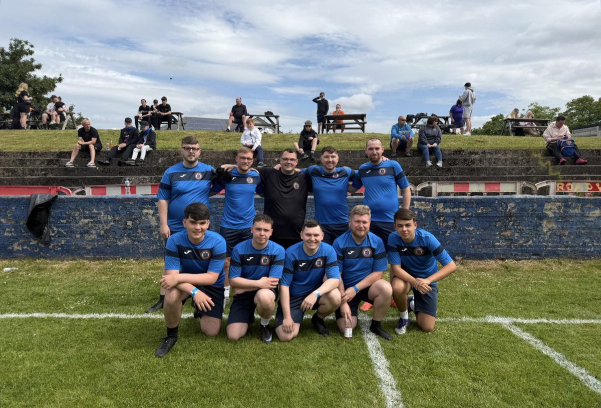 EUJRSC's tweet photo. We were honoured to take part in this years Union Bears annual charity tournament in aid of the Emmie Smillie Charity foundation 

The total amount raised by our supporters bus was £2,000 in a brilliant effort by majority of members pushing sponsors  

No Surrender 💙 https://t.co/WB0QVGqplf