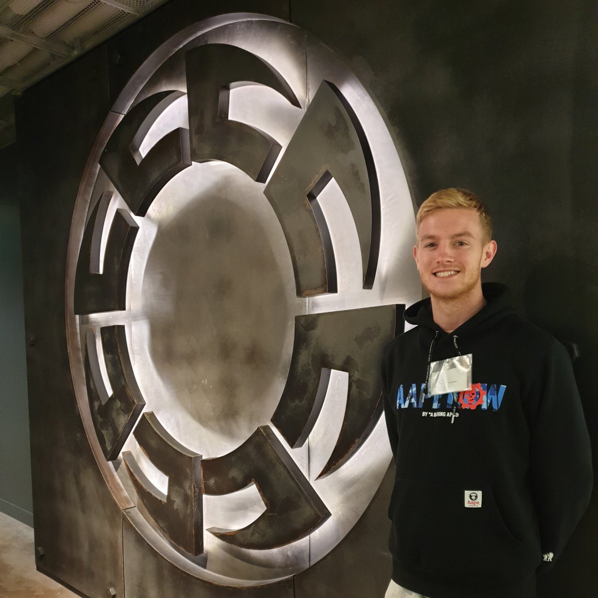 SASxSH4DOWZ's tweet photo. 🚨 10 YEARS ANNIVERSARY AS A GEARS OF WAR CONTENT CREATOR FULLTIME! 🚨

When I created my Youtube Channel at 17 years old in 2012 as a hobby to share my passion for the Gears of War franchise with News videos, I could have never imagined that decision alone would be the best thing I ever did & change the course of my life forever! ☺️🎮

I feel absolutely blessed that I got to spend my entire 20s playing Gears of War as my full time job for a living, travelling the world attending Gears of War Esports events across Europe to America making friends & memories for life that ill cherish forever! ✈️🌎

Opportunities to visit the Xbox UK HQ in London 2016, the Coalition Studio in Vancouver Canada 2019 to interviewing Cliff Bleszinski the Gears of War creator Ive definitely achieved some insane bucketlist moments! 🤯🫶  

Over 14 years of consistent Gears of War content, almost 3,000 Youtube videos & regular daily streams, its crazy to think that for the last 7 years we've been waiting for a New Gears of War game that despite views being at its lowest I never took a break, gave up or quit and now being 31 years old I've definitely learned alot about myself & the world around us. 🫡🙌

Ive had big Youtubers & streamers tell me who wants to be a Gears of War content creator but truthfully what is the purpose of life & our limited time on this rock flying through space if you aren't finding happiness in what ever you do! 💫🙏

When I first started making Gears of War videos I had three main goals of hitting 100,000 Subscribers, going full time & becoming the biggest name in Gears of War and were almost at 2 out of 3, my mission goal has always been to help Gears of War grow & I hope the name Shadowz means something & has had an impact on the series! 🔥💥

I want to say a massive thankyou to every single person that has ever watched or supported my content journey in any way, a huge shoutout to my amazing wifey Billie Bubba for always being my absolute rock behind the scenes & the Shadow Knights crew holding it down all these years later! ⚔️❤️

With Gears of War E Day Direct approaching in less than a week this is honestly likely the biggest opportunity of a life time & I cant wait to grind E Day content & enjoy this moment with you all, no matter if we continue another year or ten I have a feeling 2026 has the potential to be one of the best years yet! 👀😎🤯
