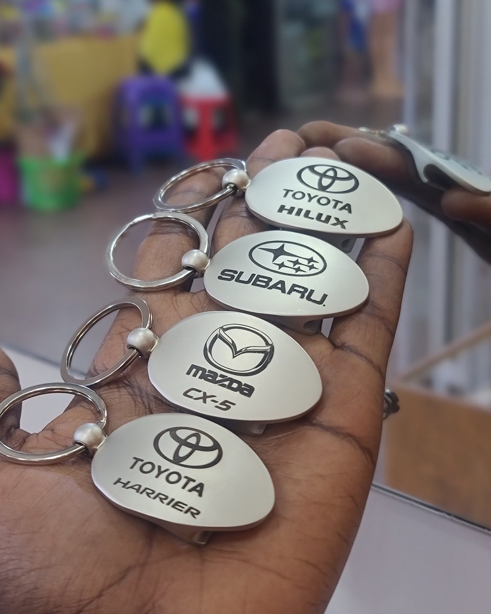 glarearmani's tweet photo. Corporate Keyholders

Tired of losing your keys? Our wooden keyholders offer a sleek and stylish solution. With smooth finishes and engraved customization options, they’re both practical and personal.

Price:25,000ugx

WhatsApp:0707267566/@glarearmani 

Deliveries can be made https://t.co/YdUpPNySnd
