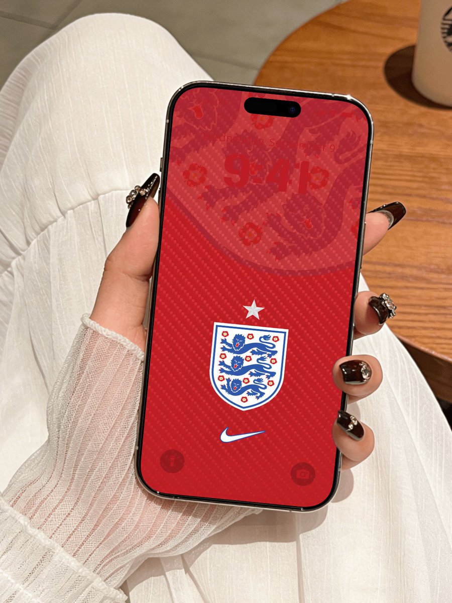 lynxchizzy's tweet photo. The Three lions🔥 https://t.co/Z0rhJWFnHe