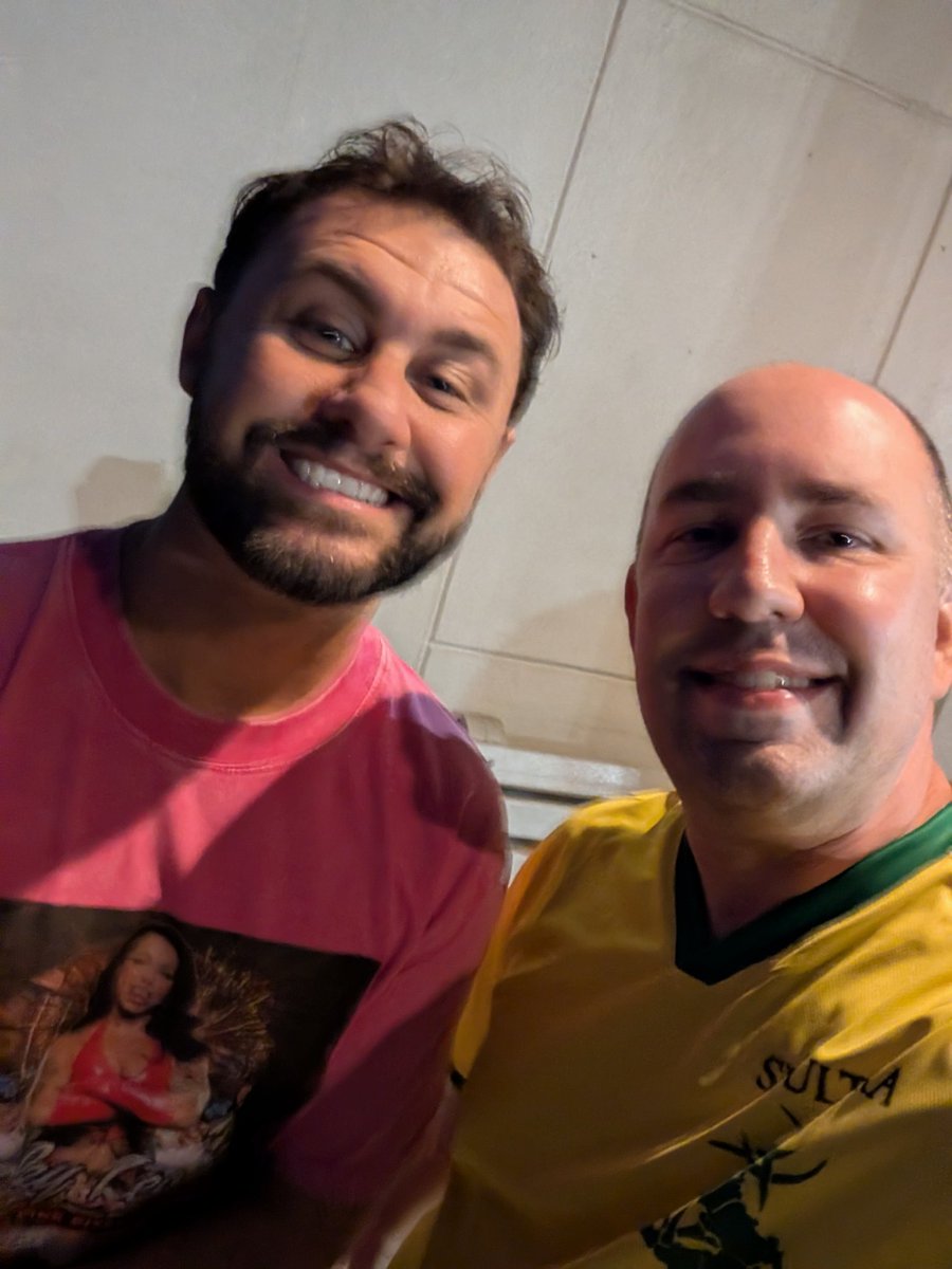 Highspeedkurt's tweet photo. If it ain't @WildKatSports it ain't wrestling.  💥💥

Great to see @SeanRossSapp last night. https://t.co/eYer43mH2H