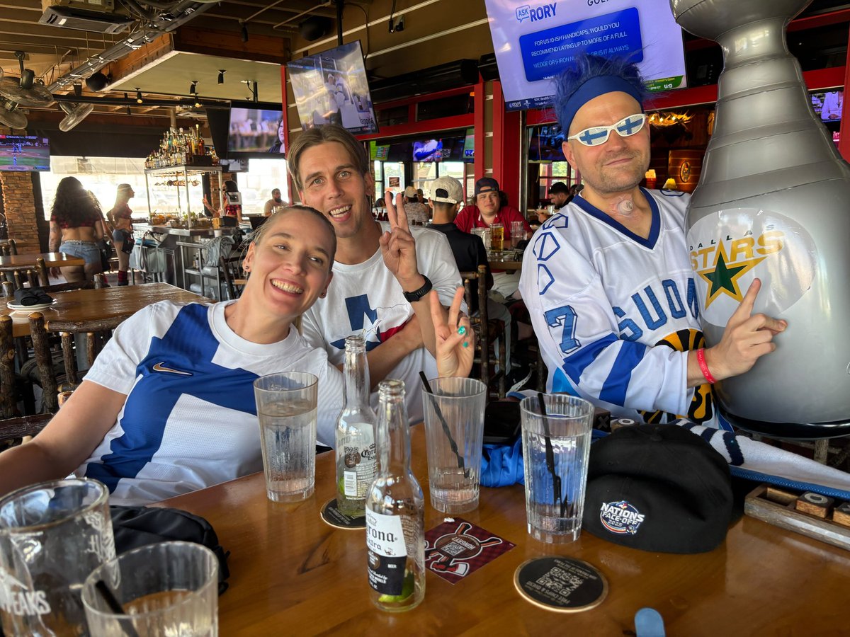 IiroLunki's tweet photo. Suomiiiiiiiiii!!!!! 🤍💙🇫🇮🏆
#Leijonat #MensWorlds https://t.co/XkKz3HrJe1