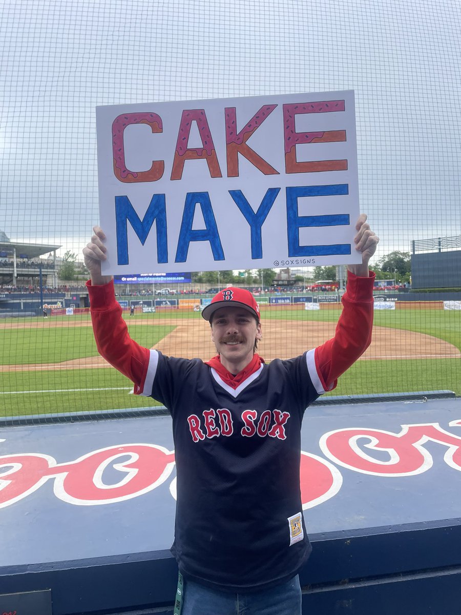 SoxSigns's tweet photo. ANNE MICHAEL MAYE IS MY GOAT https://t.co/DuUeMAavPA