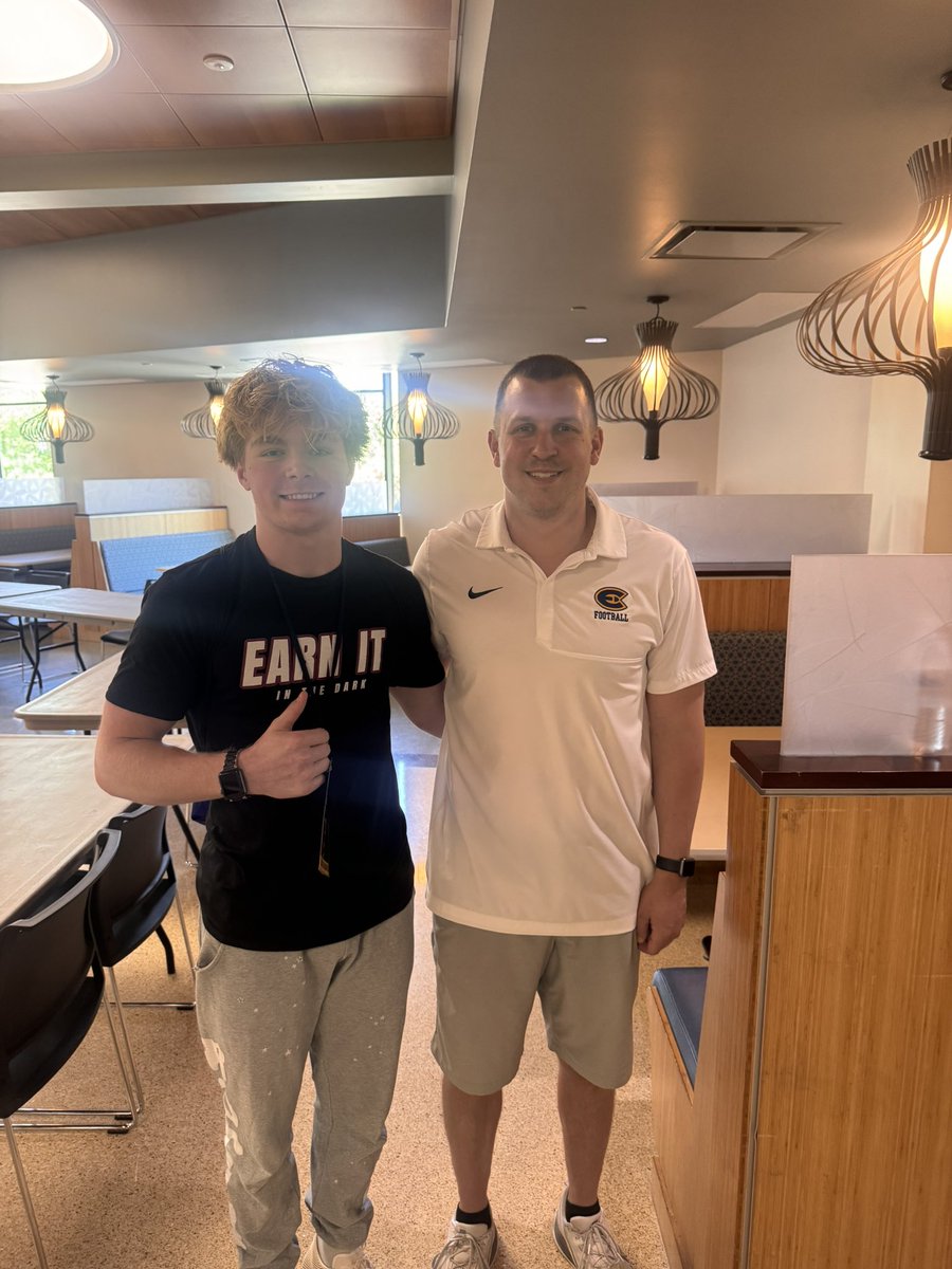 maxsweet8_'s tweet photo. Had a great time at @UWECFootball Junior day! Thank you @CoachGrayvold for inviting me! Can’t wait for future conversations. https://t.co/zIozXpZg1O