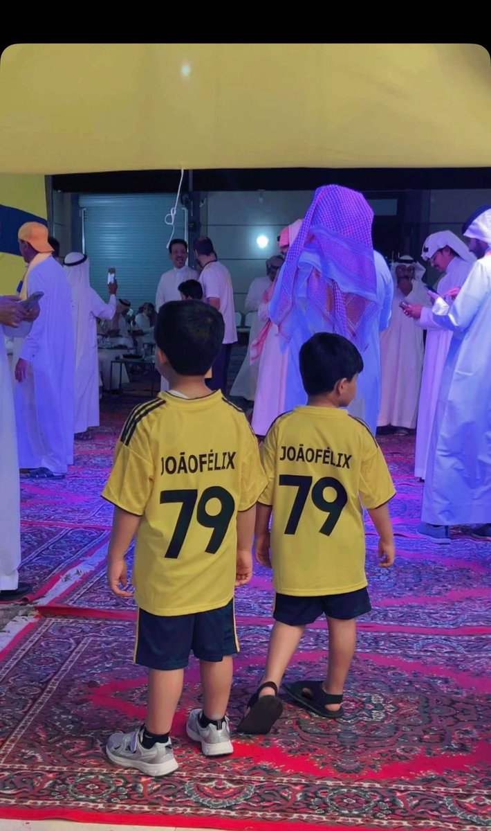 eissa968's tweet photo. صور من إحتفال جمهور #النصر في #حائل 
اليوم 
#العالمي 
محدثكم موجود في الصورة 😁 https://t.co/2FFEoOHjkq
