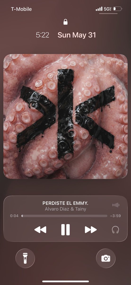 Veroniikitta's tweet photo. Alvarito Diaz rompió con OMAKASE 🔊 https://t.co/QAOFpqvFdp