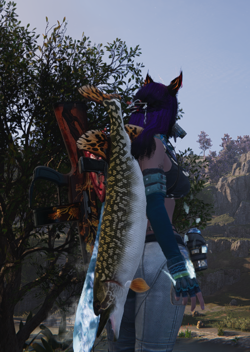 QueenOfTaming's tweet photo. The fish was trying to find a new home in my stink star. D: I'm back for more Once Human fuckery shenanigans! https://t.co/RV0sO9Z4H2