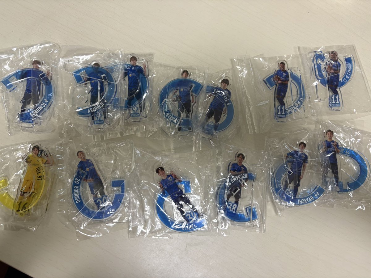 fcimabari_'s tweet photo. ア���スタ
譲)画像の物

求)6.15.25

買取り、交換よろしくお願いします🙇‍♀️
#FC今治 #FC今治biz https://t.co/mvrSlfBqXR
