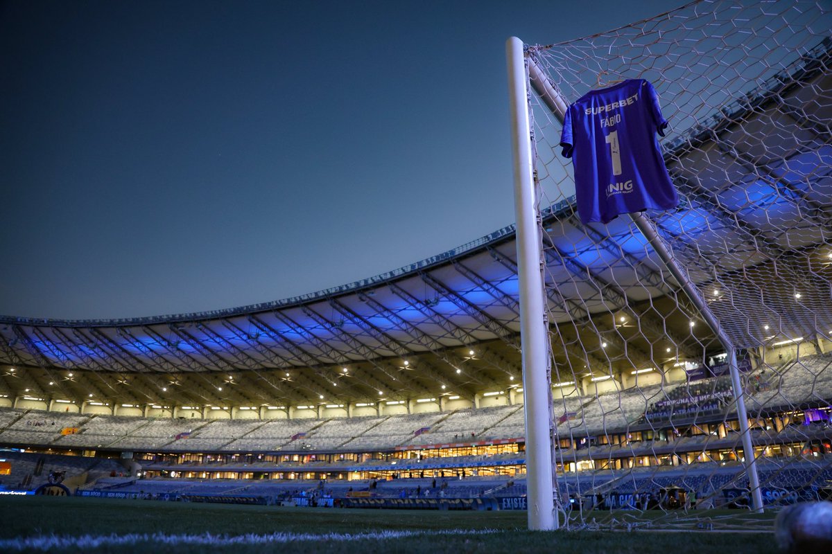 FluminenseFC's tweet photo. Dia de Fábio Maciel no Mineirão, o atleta com mais partidas na história do estádio!

É #DiaDeFlu em BH! https://t.co/PK1XVCzaDL