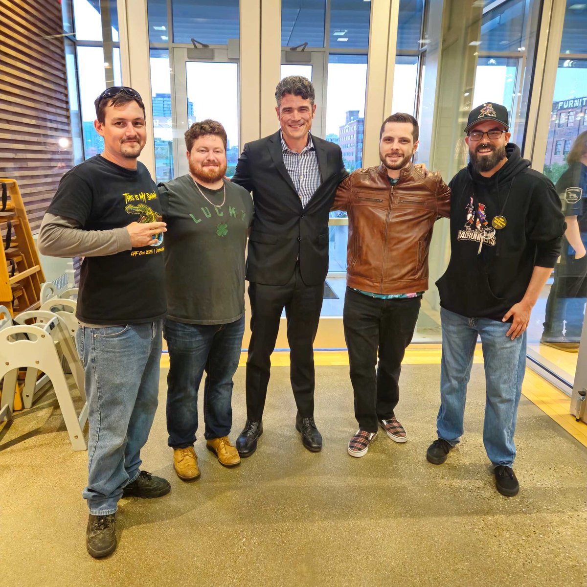 realSwampCast's tweet photo. @rvinsoncomedy @BMutualist @sfliberty @YALiberty @FLMisesCaucus Can confirm, the entire swamp was there👍 https://t.co/LmcA5JERI9