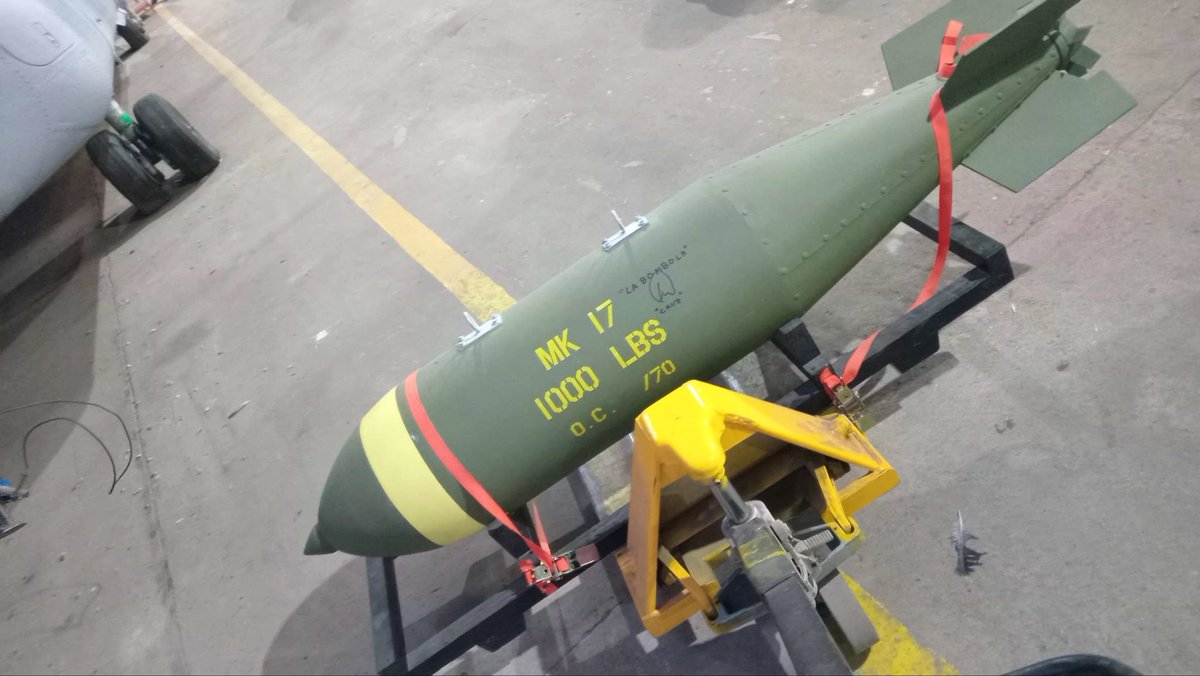 gonzaconti_18's tweet photo. #A4 #Skyhawk #C240 #G5C #NHQP #MuseoNacionalDeAeronautica #BaseAereaMilitar #Moron #FuerzaAereaArgentina #Malvinas https://t.co/dX5LkHfMuD