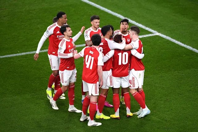Arsenalnewschan's tweet photo. 🗣️Rio Ferdinand thinks this #Arsenal side will bounce back strongly next season: “You’ve got to reflect and look at this. Yes, there’s disappointment and yes, it’s hard to take on the night, to lose on penalties, it’s difficult. But you know what? The bigger picture is you’ve won the Premier League. What an achievement that is, 22 years and you’ve got over that hurdle.

“This is a new era now, this is a new team, they’re going to write their own history in the club’s history and I think this is a period of time now, the next three years at least, I think you’re going to be fighting for the biggest honours on the planet. Yes, it’s a tough one to take but go back to London and celebrate that Premier League with your fans.”
