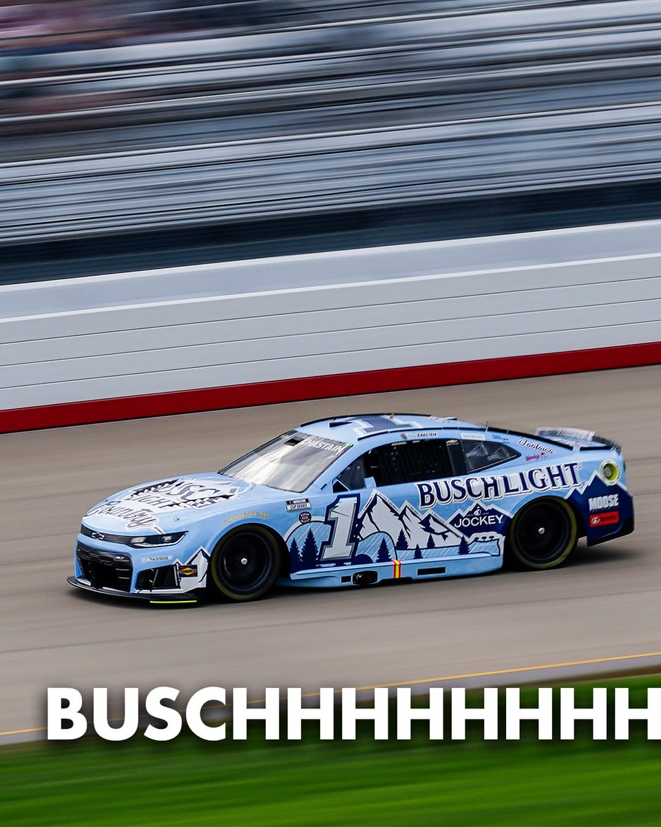 TeamTrackhouse's tweet photo. Sounds like race day 🍻 https://t.co/B9fPJREci9