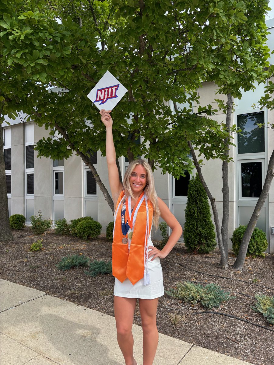 cdonovan2001's tweet photo. Congratulations to @K8donovan1 - Hersey High School graduate!🤎🧡🤍 We are so proud of all you've accomplished and are so excited for the next 4 years at @NJITWBB !🥹💕🎓 https://t.co/b4FGP7tgOE