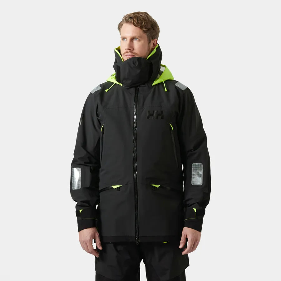 pidud_'s tweet photo. Heavy Weather Sailing Gear has an insane aesthetic tbh https://t.co/YOtAeTrUbf