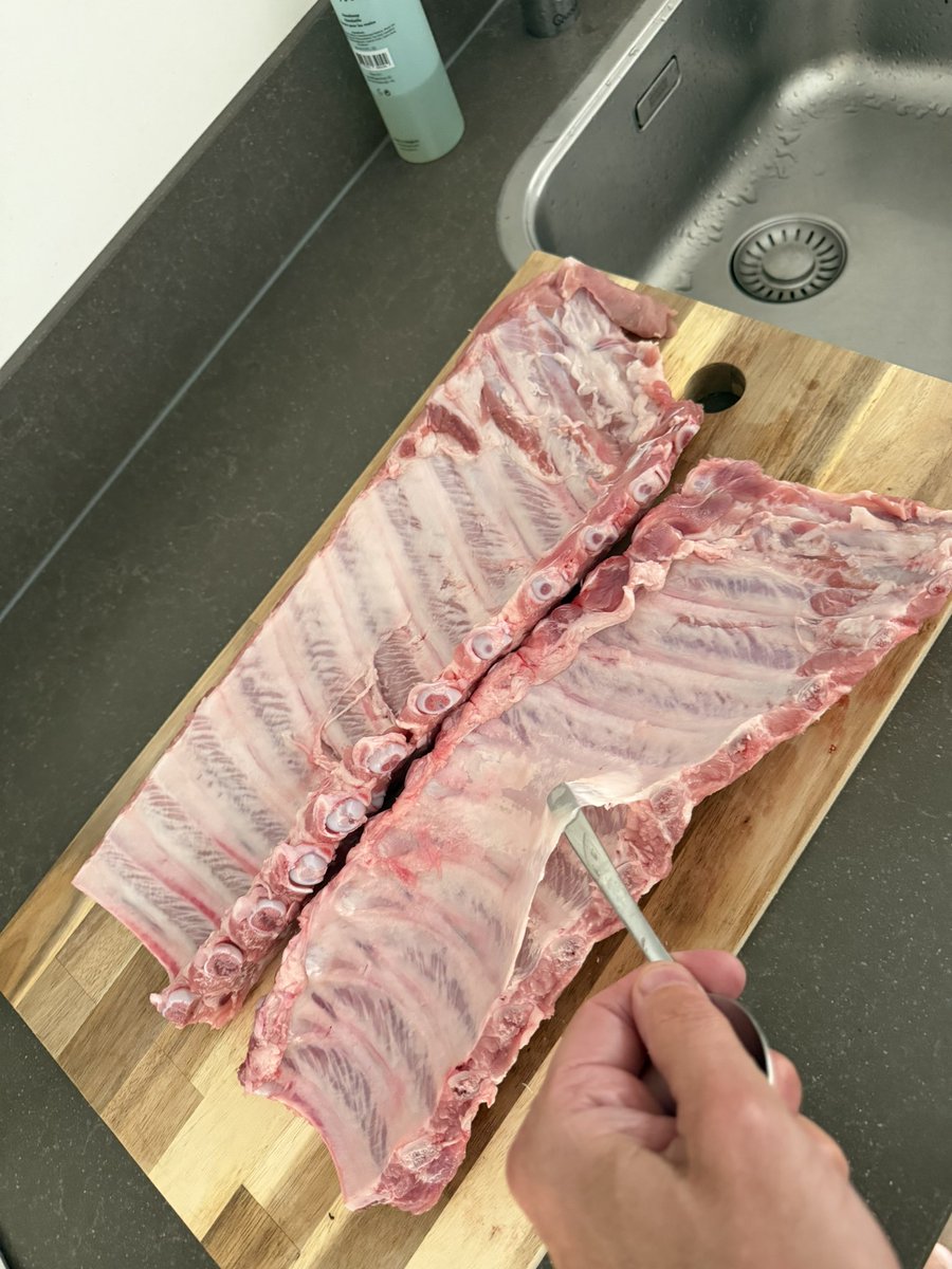 EddeHeus's tweet photo. #WhatIsOnTheBBQ #spareribs https://t.co/xUIb1NgWmM