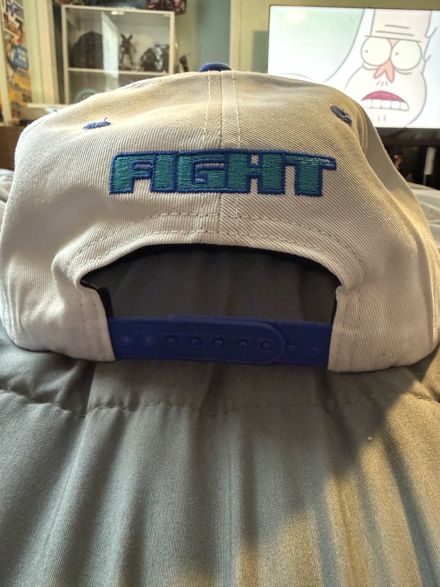 CallMeSugarMilk's tweet photo. I love this new Street Fighter Alpha 3 snapback that just arrived. It’s tough! 🔥👊

Thanks again @theyetee !!! https://t.co/V0Uf5fdrE3