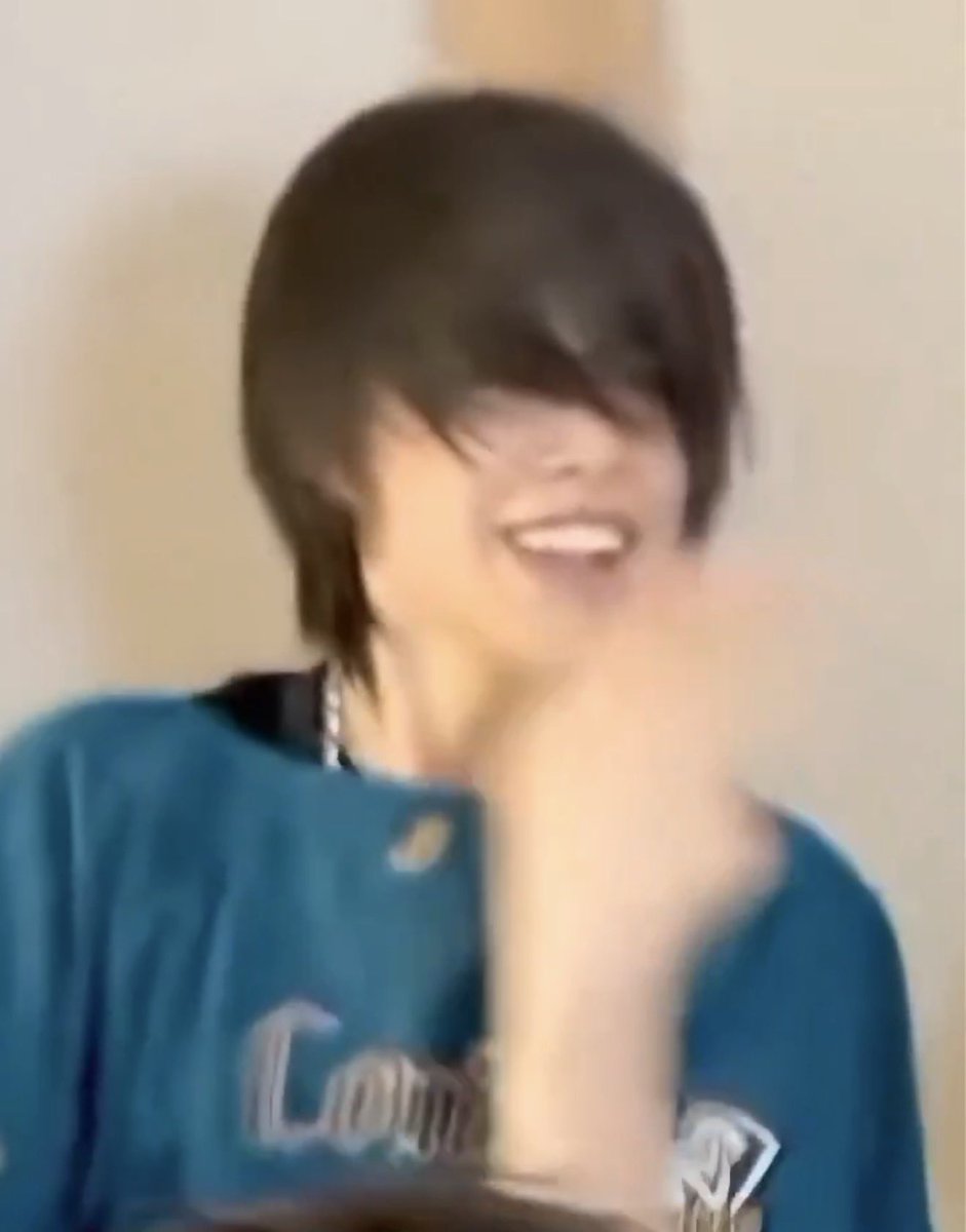 ινєє ˖ . ݁𝜗𝜚. ݁₊ 롱샷 봤다 ²⁶⁰⁵²⁴ tweet media