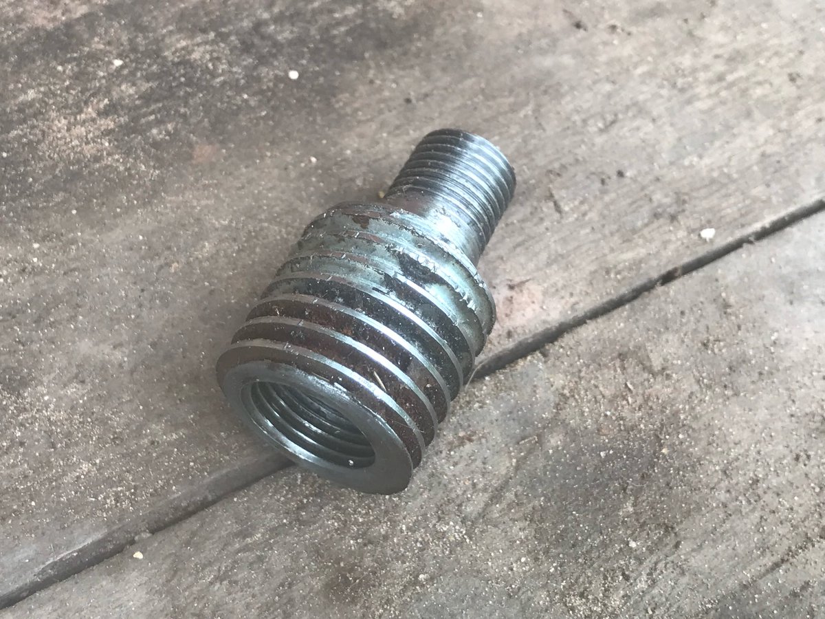 0_ody's tweet photo. Image of the adapter I made to connect my compressor to a new control box &amp; in position: https://t.co/JAyGMzyWhV