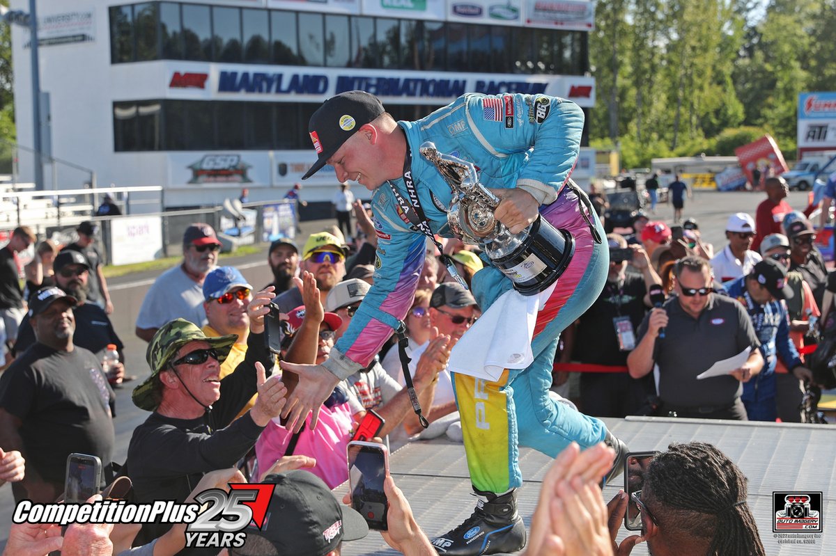 competitionplus's tweet photo. Your winners of the inaugural #NHRA #PotomacNationals  - @ProckRocket_TF  - @ShawnLangdon333 - @greganderson_ps - @AngieSmith77 
#DragRacingNews #PEAKSquad https://t.co/6uevZVvSLh