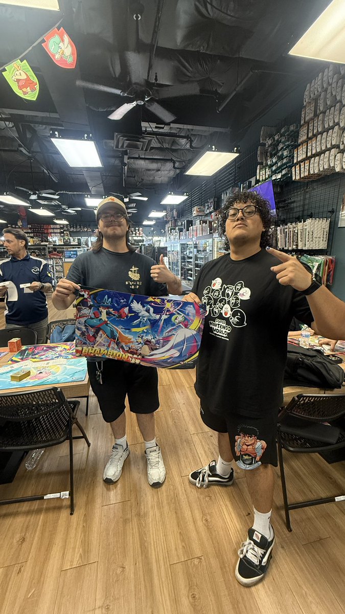 aubluutcg's tweet photo. WE won a cup! Played the roomie in finals and gave him the points for his worlds run. Got t4 a diff cup yesterday with the same list. Pultnoir Hammers is tough. 

scrapper is fraud https://t.co/CFfNkD6RMm