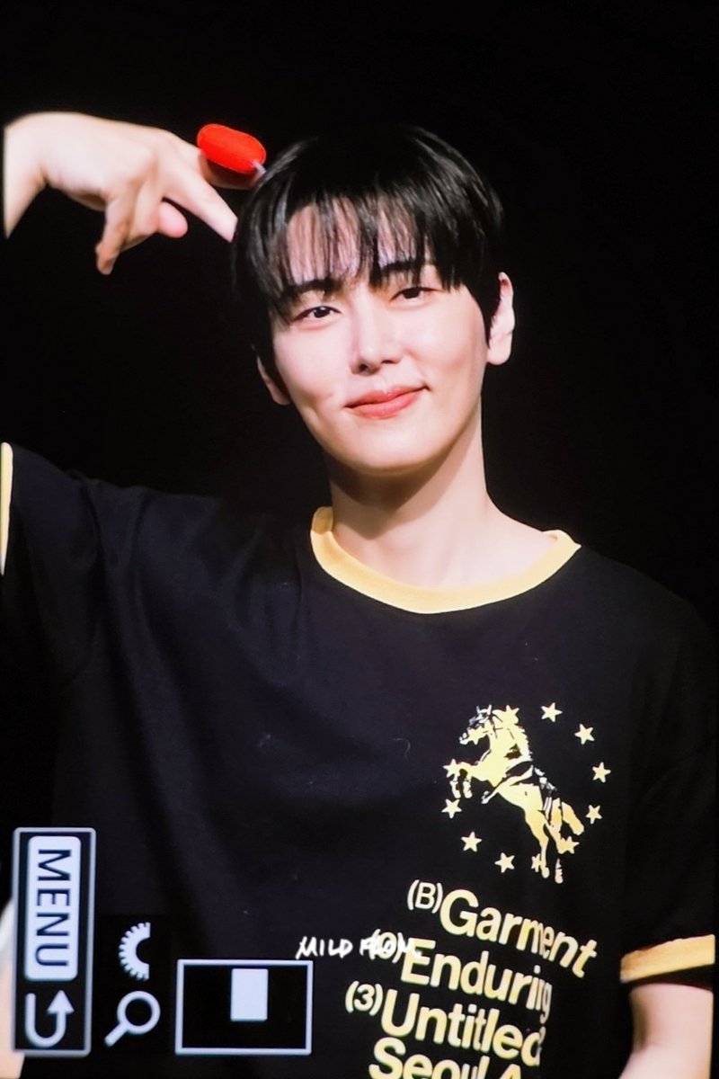mildflow_89's tweet photo. 260531 애플뮤직 대면 PRE

고생많았다요♡

#SF9 #JAEYOON #에스에프나인 #재윤 #이재윤 https://t.co/2fPxWhrDet