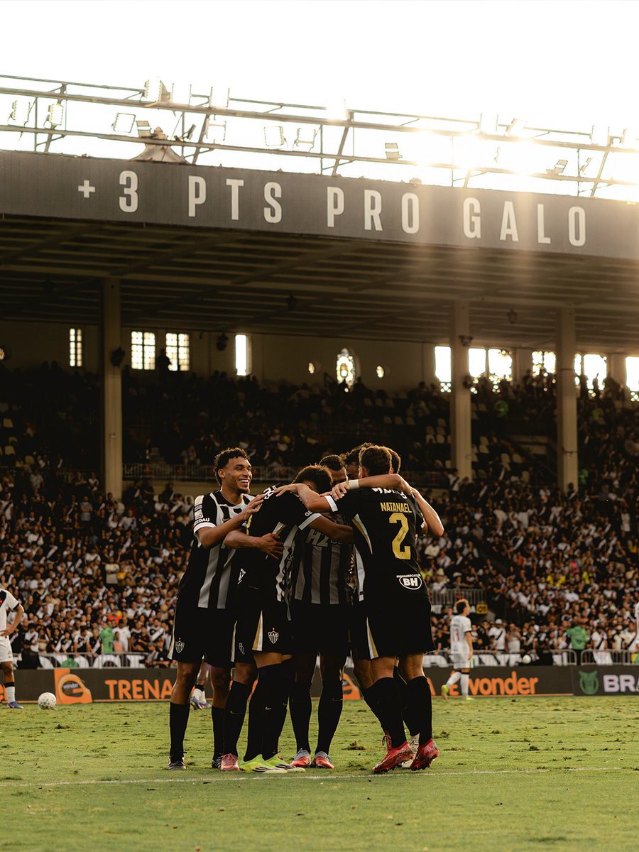 hugobranquin's tweet photo. Que vitória fundamental do GALO! 
Éverson sempre salvando 😎
50 dias sem galo agora.. hora de contratar bem e as saídas para liberar a folha. Vamooo #galo https://t.co/P3E4ULII9S
