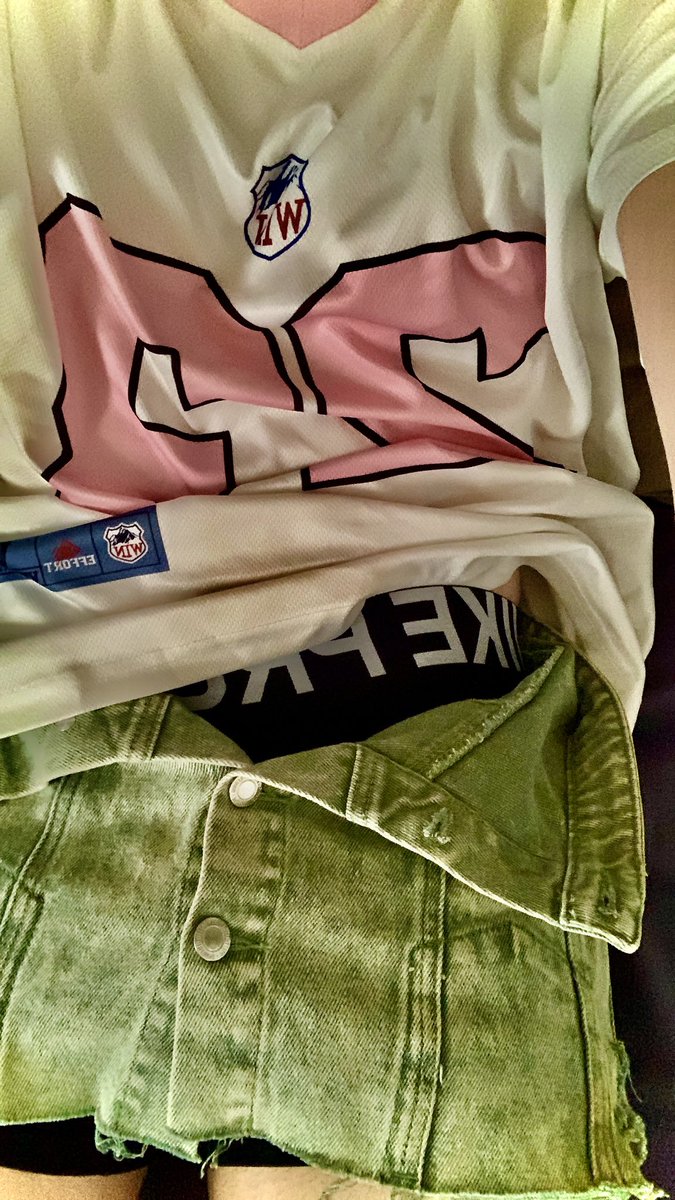 theGoat48657's tweet photo. The inner fag in me is back 😓 https://t.co/WNavldwSbz