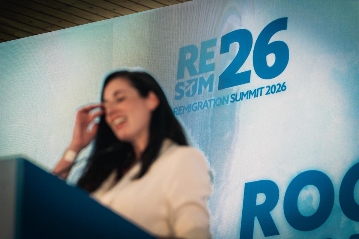 Rocío De Meer ن tweet media
