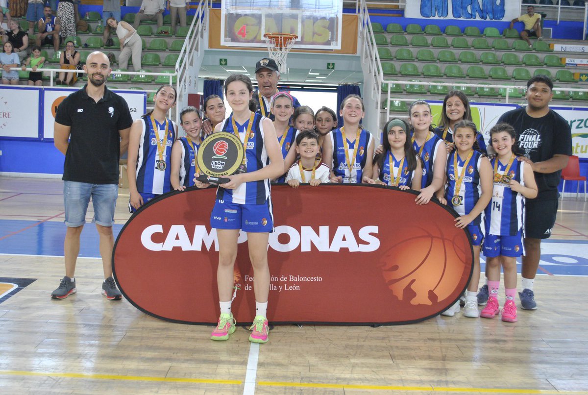 baloncestoSDP's tweet photo. Cátedra 🫡 https://t.co/YHS0P1jvq0