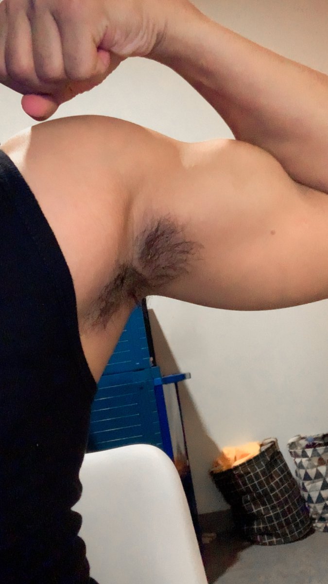 Armpit Galore tweet media