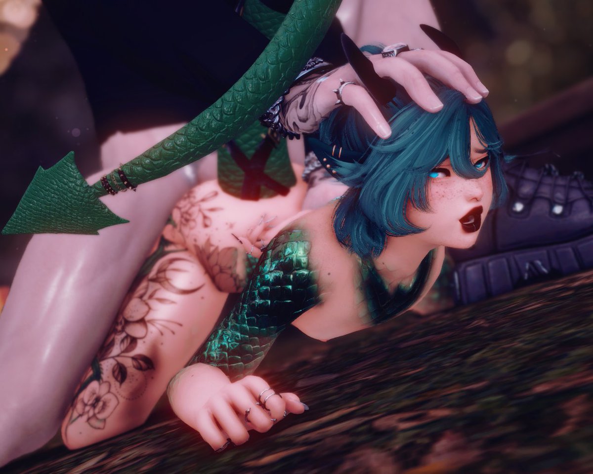 GemstonePuppy's tweet photo. My dragon Remi getting their ass pounded by @YuwakuXIV  like a good slut ~ 😘

#gpose https://t.co/eT2eH23q8k