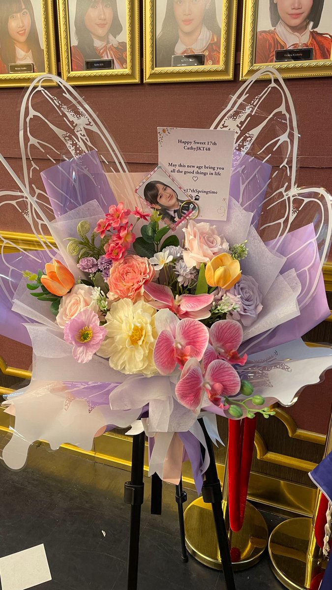 FreyanationID's tweet photo. Kemarin, kami mengunjungi project dari teman-teman @Cathleenexus dalam rangka perayaan ulang tahun kak @N_CathyJKT48 🥳
cakep banget project-nya, terima kasih atas undangannya 🥰🫶
#Cathy17thSpringtime https://t.co/m1gYTg73lF